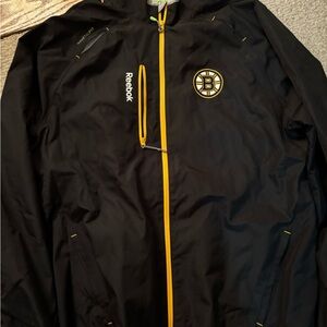 Reebok Boston bruins Black and Yellow light weight Jacket with mesh liner